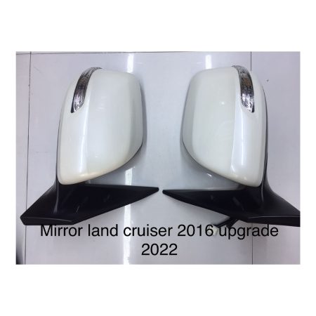 آینه بغل خودرو لندکروزر Side mirror of Land Cruiser 2016-2022